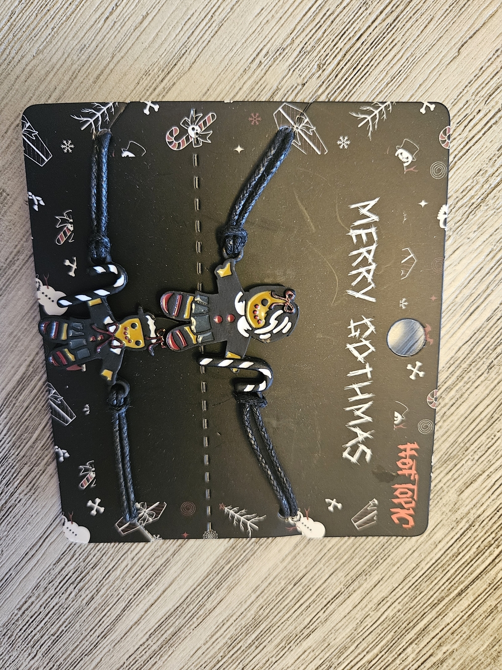 Hot Topic Merry Gothmas Gingerbread Charm Bracelet Set - Black and Multicolor